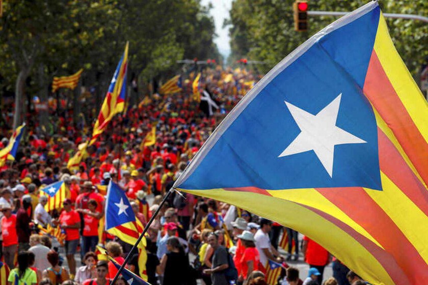 tres-anos-de-la-proclamacion-de-la-republica-en-cataluna:-asi-se-ha-beneficiado-madrid