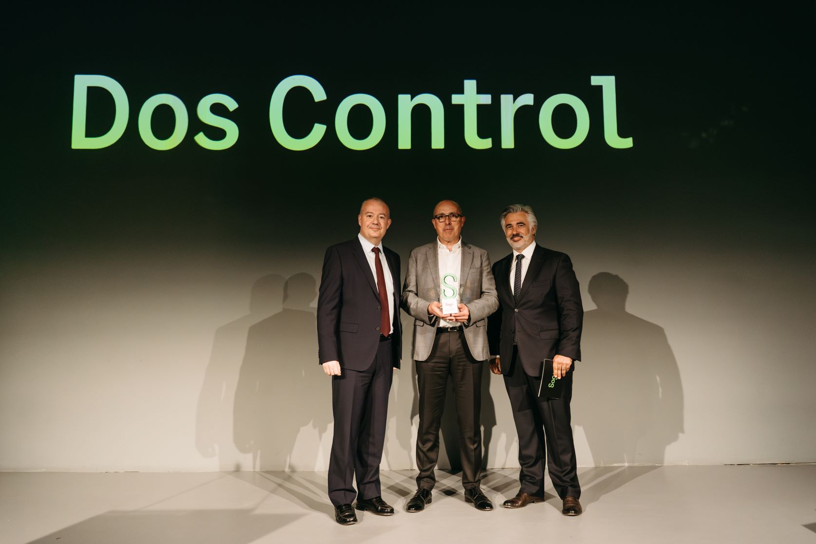 como-dos-control-usa-la-ia-para-predecir-el-futuro-empresarial:-un-caso-de-exito-en-innovacion