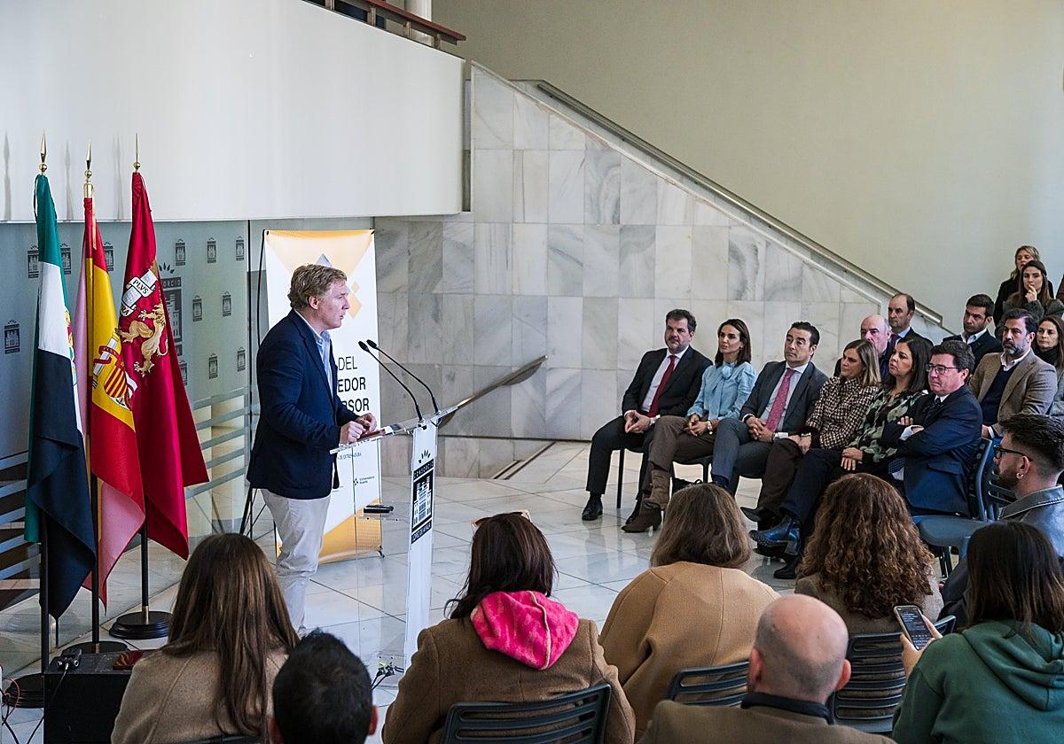 oficina-del-emprendedor-de-badajoz:-nuevo-punto-unico-para-emprender-e-invertir