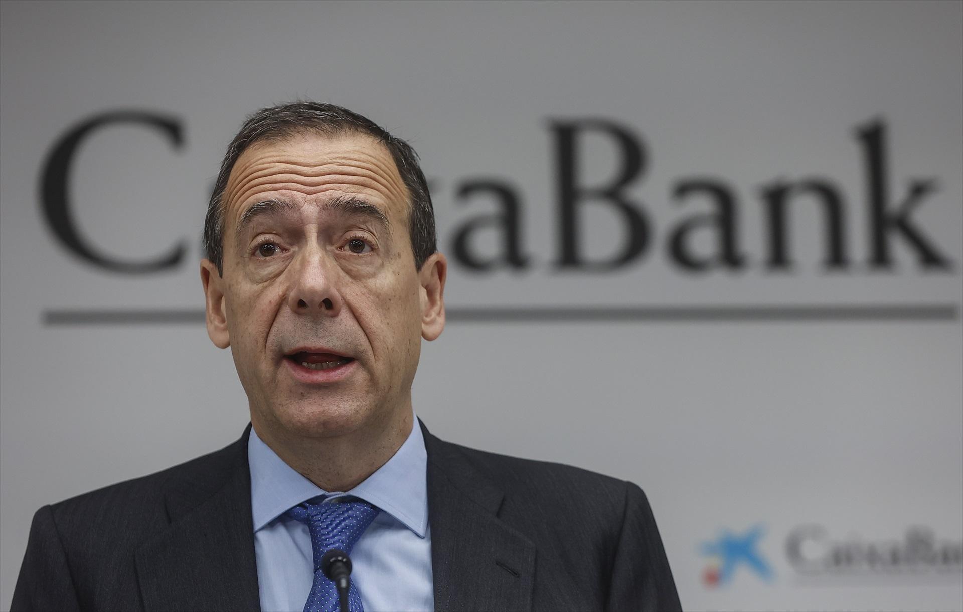 caixabank-logra-un-beneficio-record-en-el-primer-semestre-impulsado-por-el-negocio-crediticio